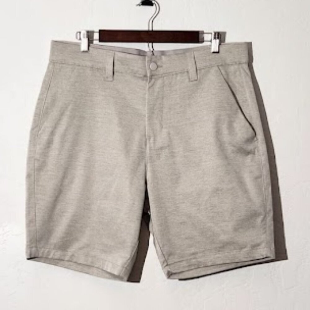 Marc Asher Men's Chino Style Shorts in size 34